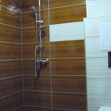 Casa Di Angel Hotell 2*